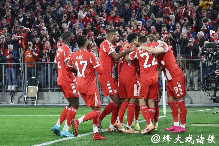 迪亚斯双响+剪刀脚直红 十人拜仁2-1巴黎全胜领跑 迪亚斯双响+剪刀脚直红 十人拜仁2-1巴黎全胜领跑