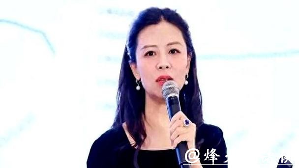 “金融魔女”怒怼前夫,披露大量私人纠葛细节!行业大佬:投资靠长期业绩说话 “金融魔女”怒怼前夫,披露大量私人纠葛细节!行业大佬:投资靠长期业绩说话